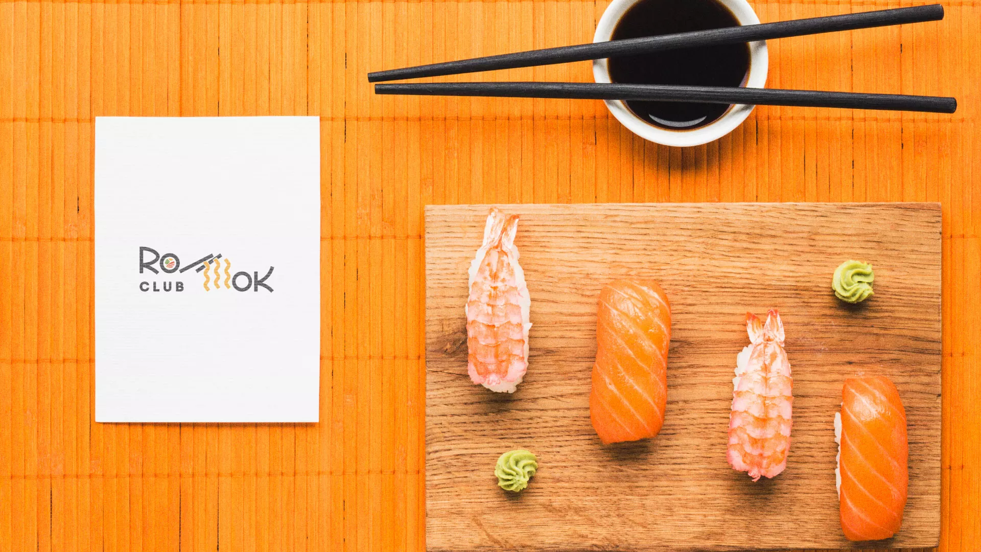 Создание логотипа суши-бара «Roll Wok Club» в Туране